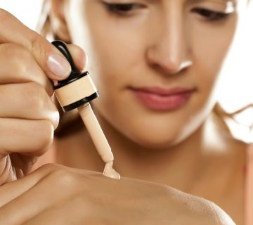 مضرات آرایش برای پوست